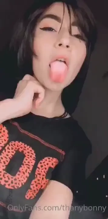 Acomp ame a ver la siguiente historia jaja lt 3 swipe to see more -- 