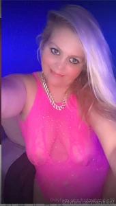 Solo for bigbootycutee 7 days to collect votes 5 tip 25 extra votes