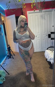 Friday forecast 100 chance of steamy sessions join me dm for the part 1