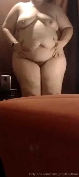 I found this big mirror at a yard sale 