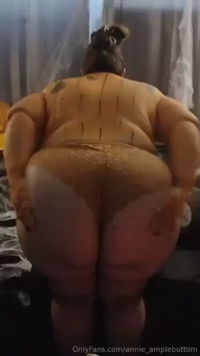 Behind the scenes getting painted like a pumpkin part 1 