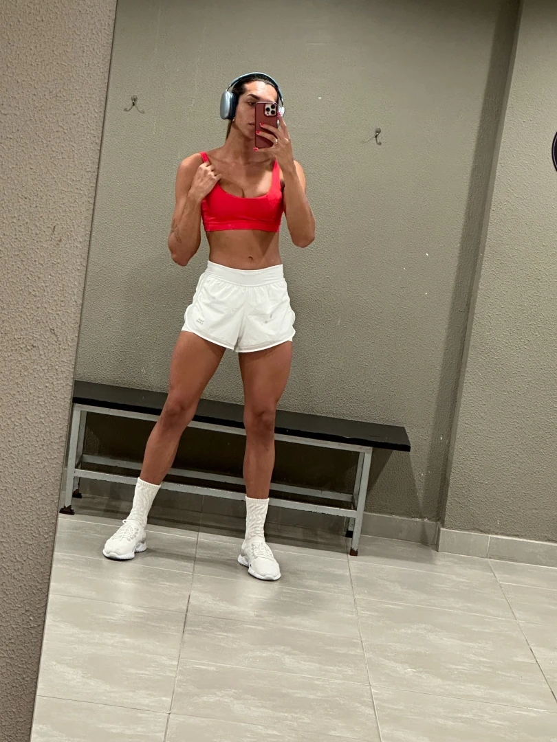 Babe would you like to be my gym coach for when you re telling me to 
