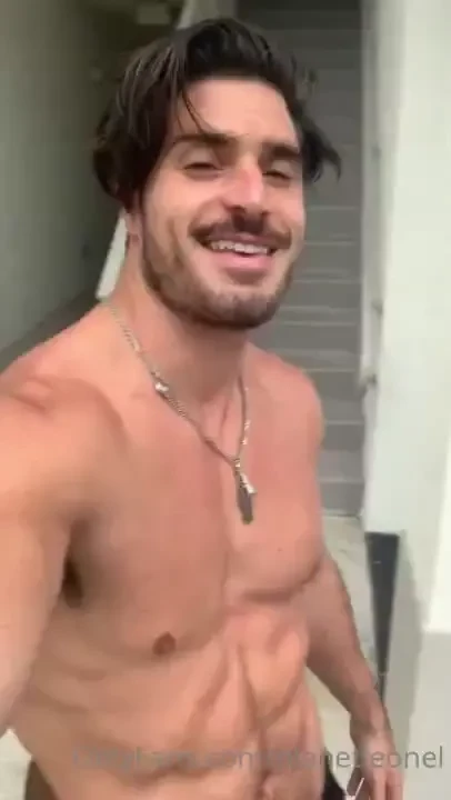 Happy friday what do you want to see today 