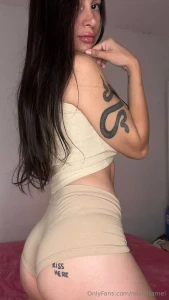 Hey my love subscribe to my vip account mielsitaamel to enjoy much part 2