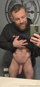 Hey yall merry dickmas