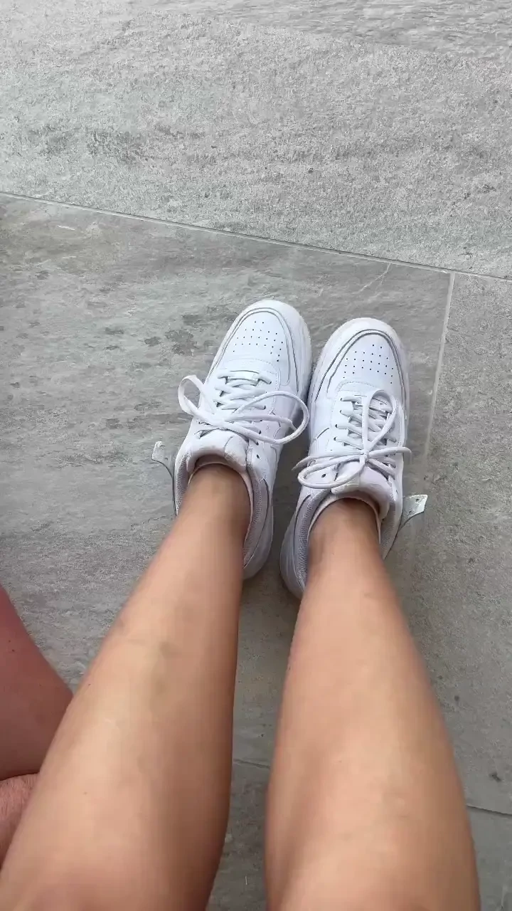 Hey guys worship video is done do a little teaser for you its comes 