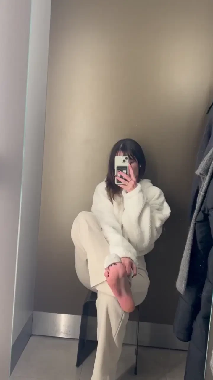 Wow what turbulent days america has a new president and germany hasn t 