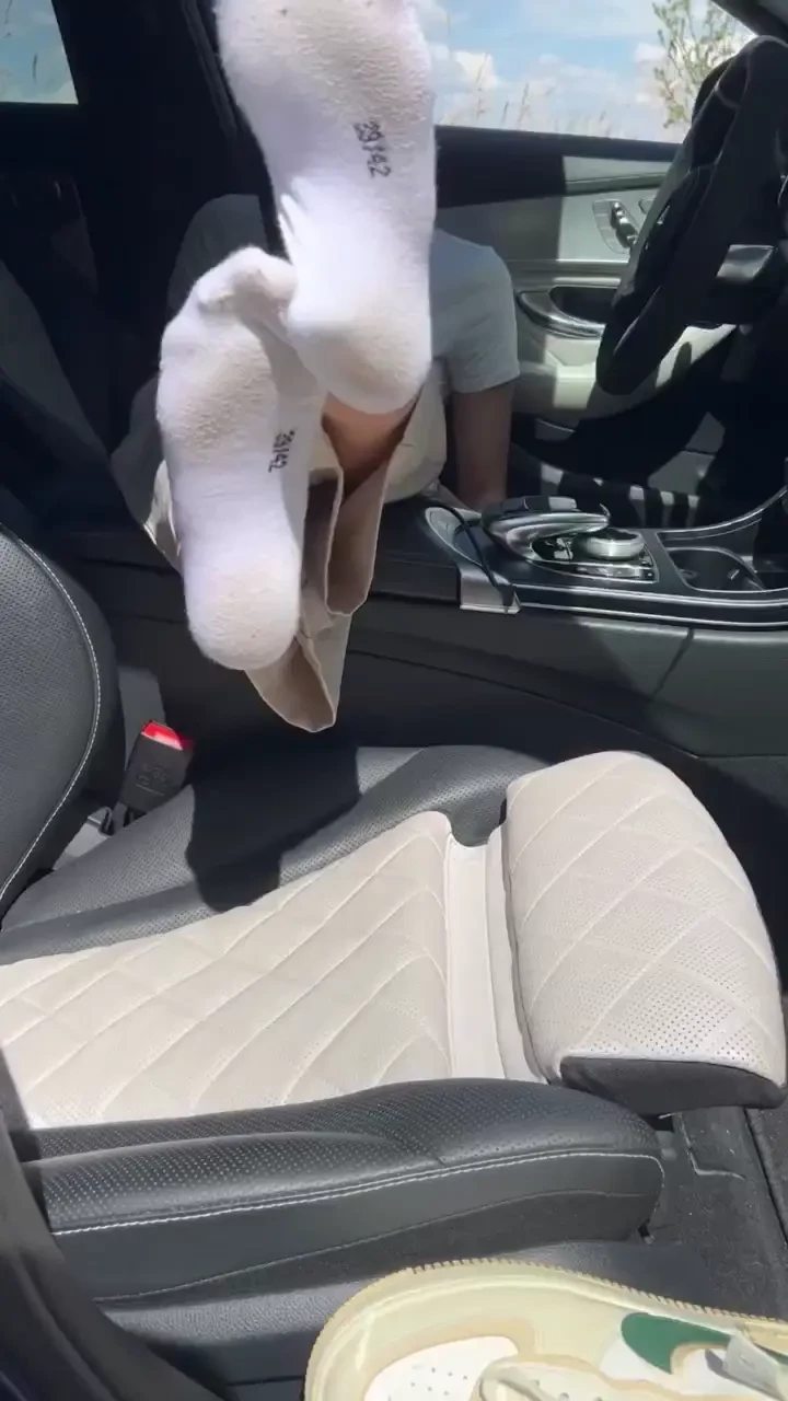 Little sweaty closeup today enjoy the sun 