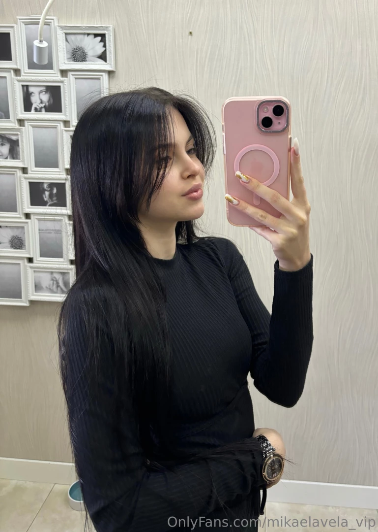 Businesswoman may i be your secretary 