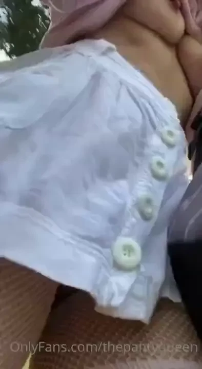Creamy outd r squirtfest out on a nice walk in my short white mini 