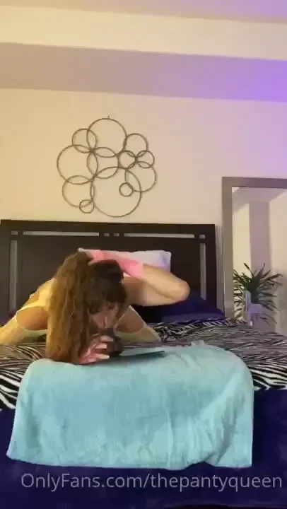 Lots have been asking for blowjob videos and more of the fuck machine 