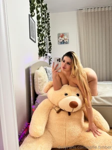 I looove him anyone else who love to cuddle part 6