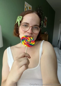 Getting my sugar fix always leaves me a bit too sticky