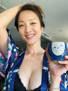 I should be your favorite if i m not already