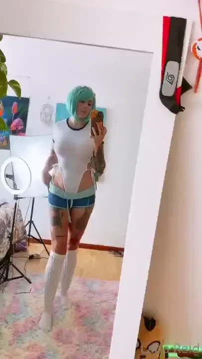 Good morning have a nice monday watch the video to undress me 
