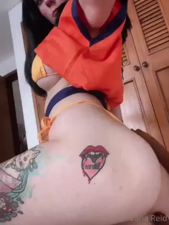 Can you please let me twerk with your cock inside my tight pussy goku 