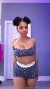 Do u think i should adjust my top to make it more skimpy