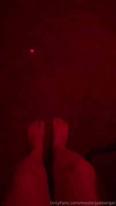 I want a kitty sub to play with 