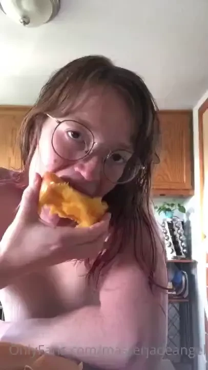Fresh outta the shower eating a wet juicy mango 