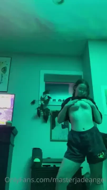 Cute lil tease for you 