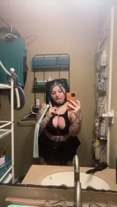 Mm im so sexy and got some new toys this is just 1 of them to spank