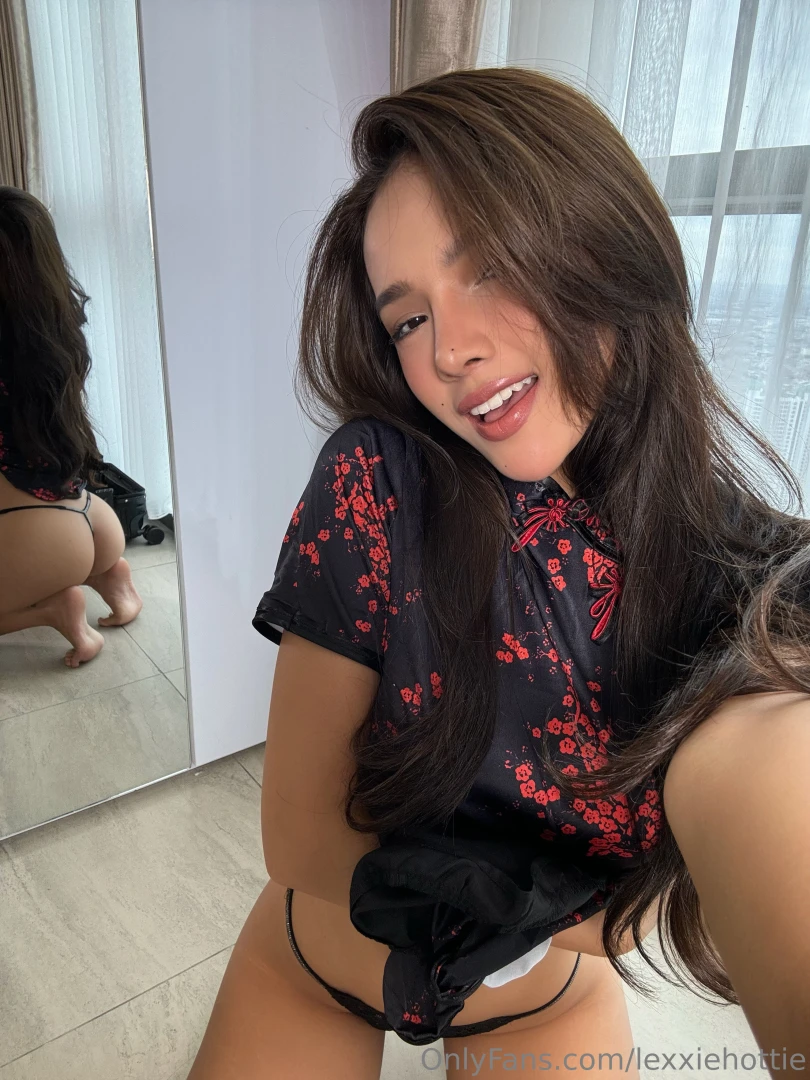 Which view is better the front or the back part 1 