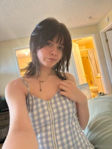 Not your average kind of cute and sexy am i