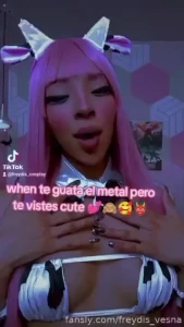 301167694365863936