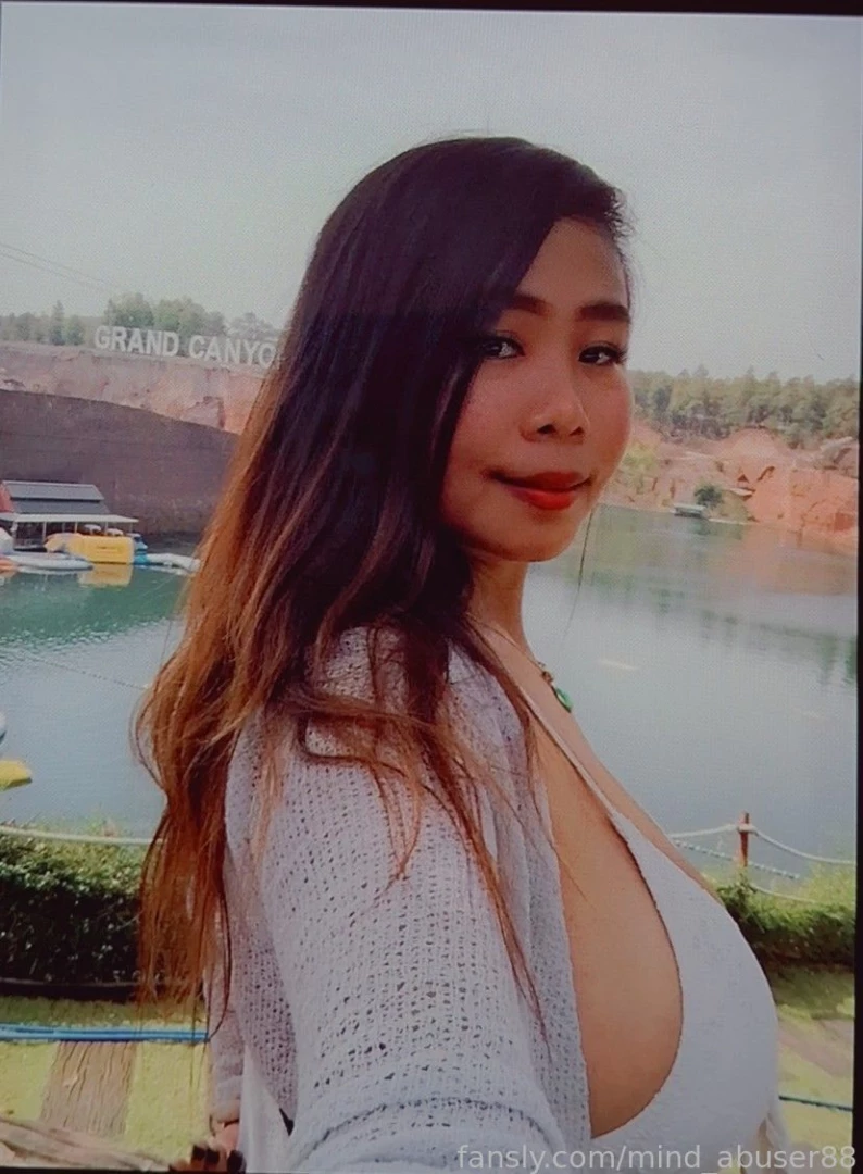 It s time to serve you asian curvy sexy big boobs 