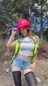 Looking for some caulk to fill my holes part 1