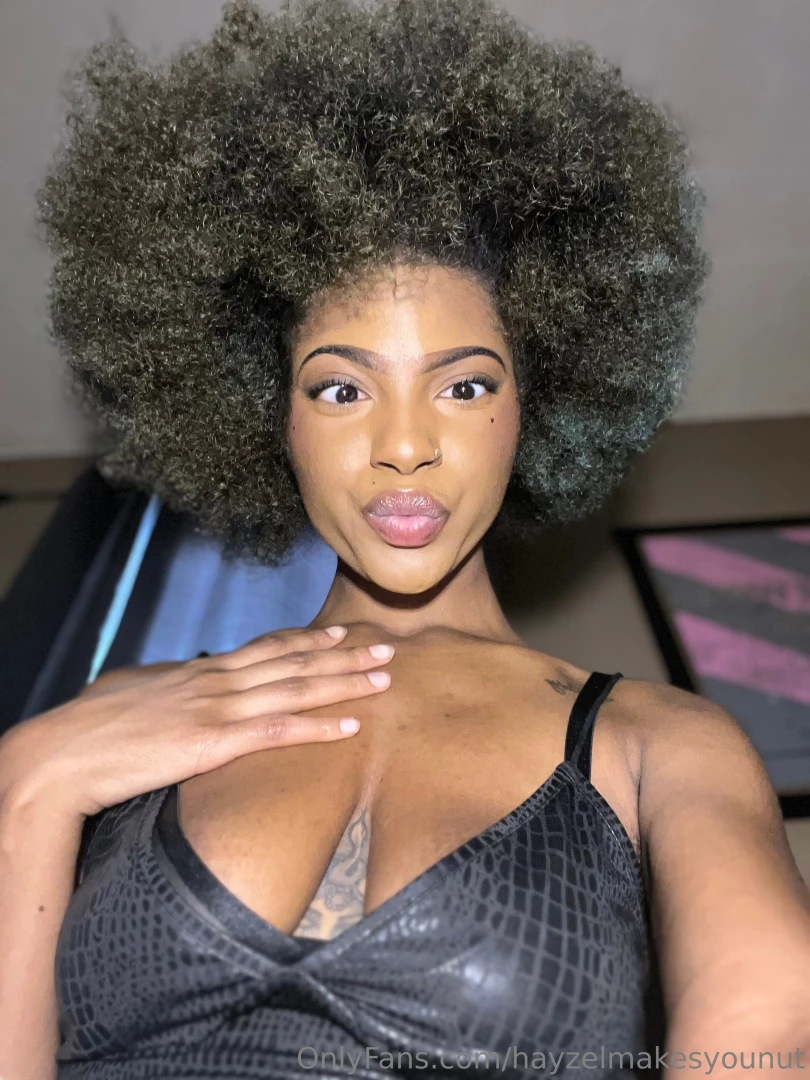 50 https onlyfans com nutonhayzel 