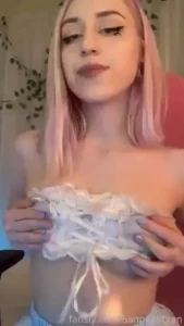 Thank you for 280 followers i decided to celebrate it topless sexy