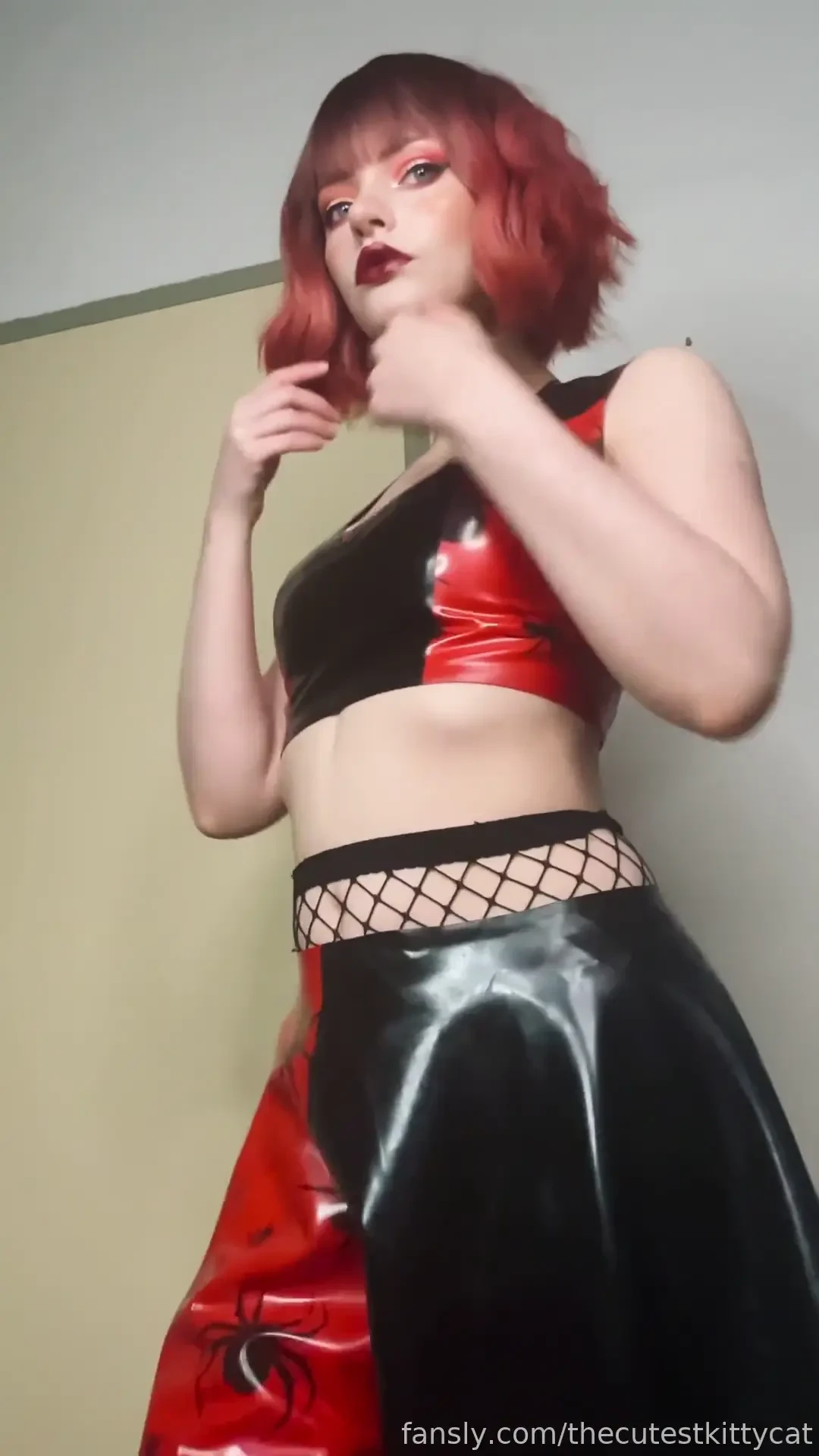 Dancing in my new little outfit from toverainclothing 