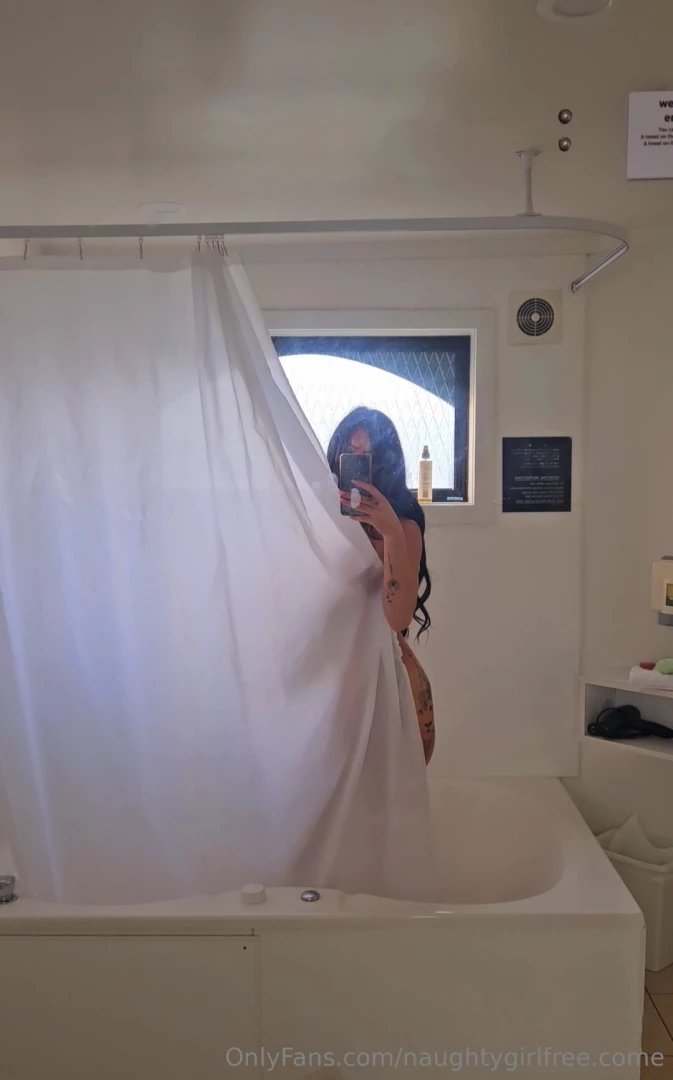 Wanna take shower with me tip if yes 