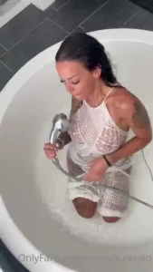 Vuoi il continuo senza niente aspettami nei dm in privato