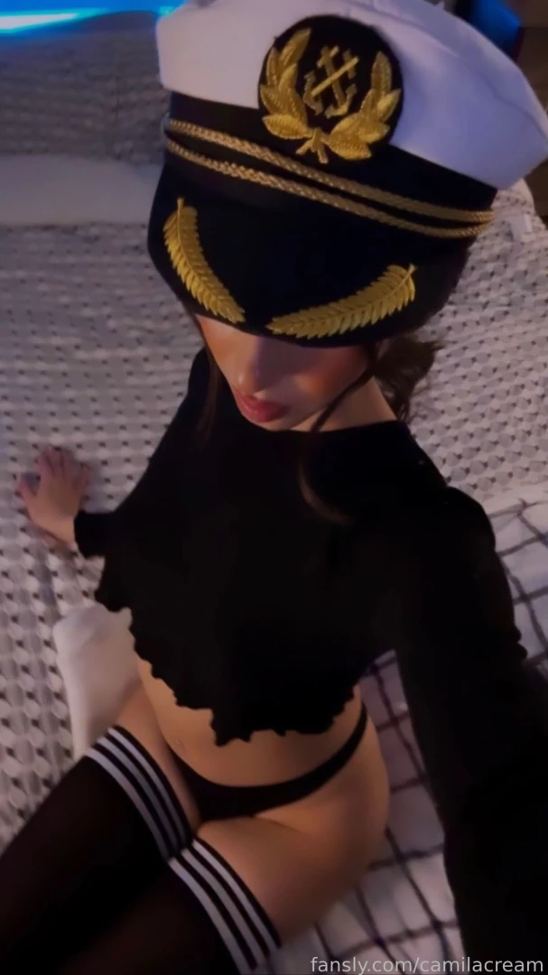 I want to play wanna play with me free trial on my page https fans ly 