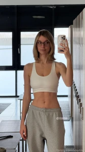 Bigboobs glasses nerdy goofy nextdoor jugs fyp fit gym