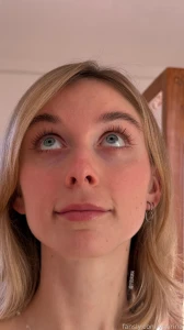 Bigboobs glasses nerdy goofy nextdoor jugs fyp selfie eyes part 1