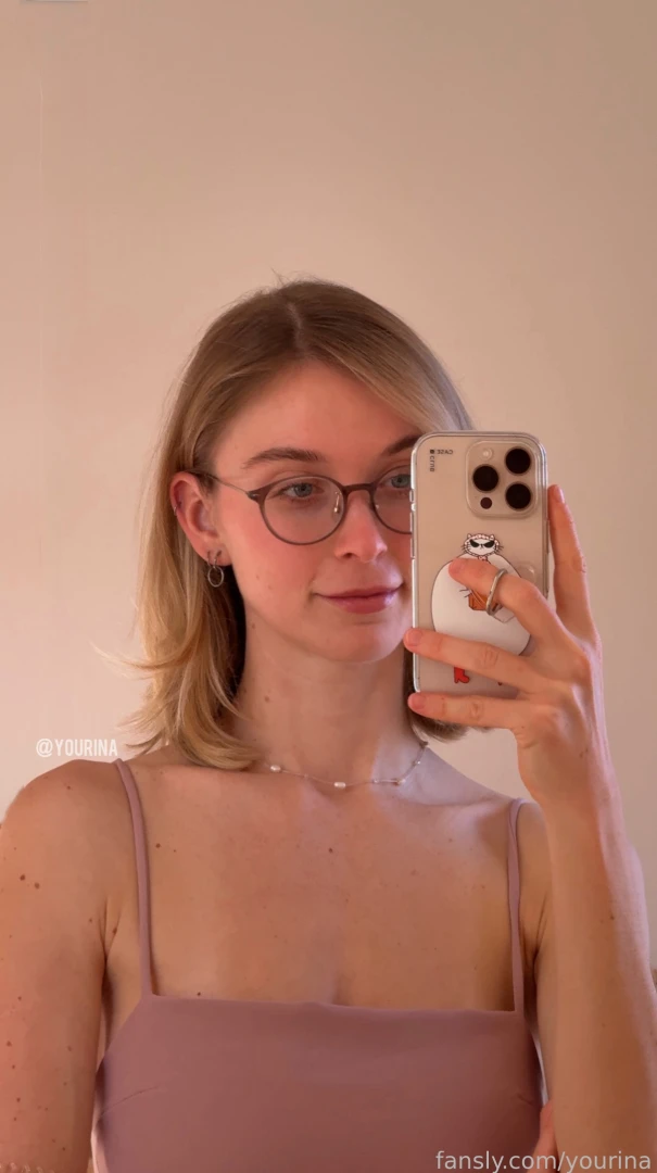 I was thinking of changing my profile picture here please help me part 4 