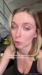 Bigboobs natural glasses nerdy blond goofy nextdoor blueeyes