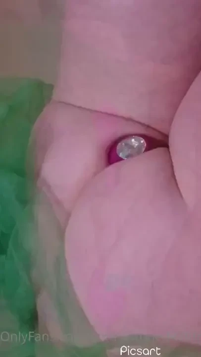 St paddys day bundle 7 some sexy pics and over 8 mins of vids part 1 