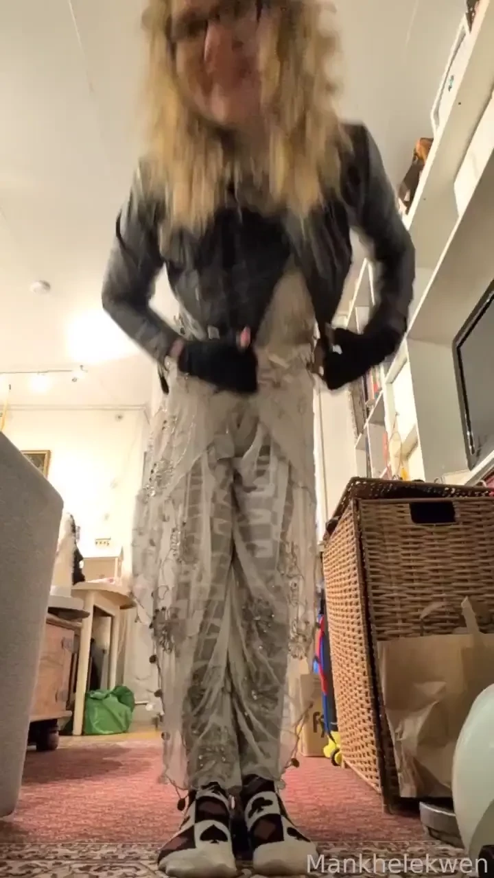 Yeah just being awkward me fyp woman norsk norwegian norway norge part 1 