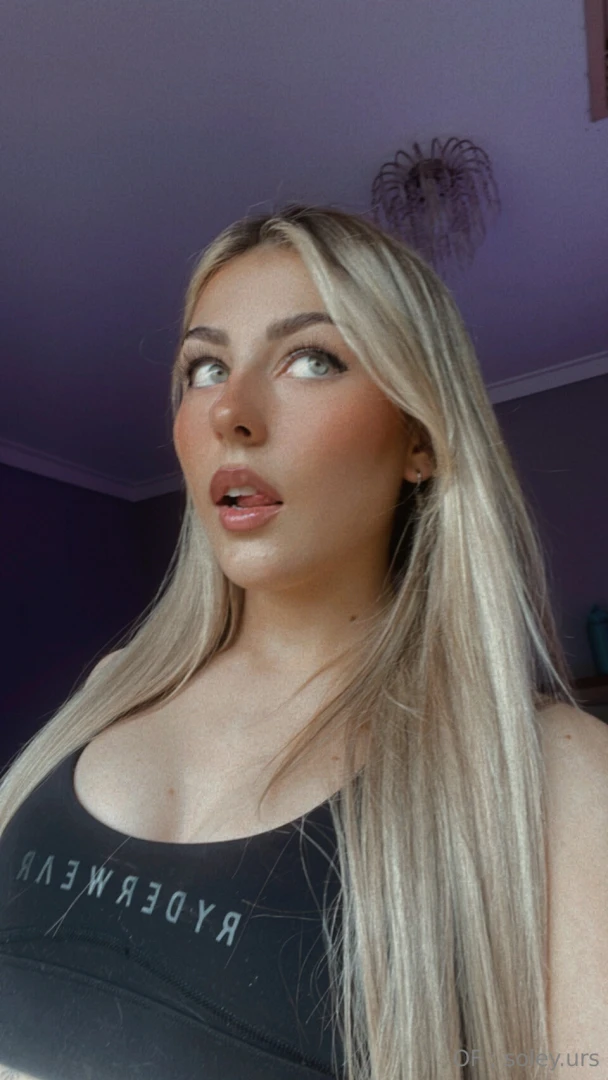 I want to be blindfolded amp used hehe 