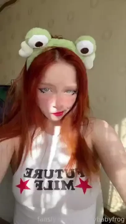 Experimenting with new lip colour 