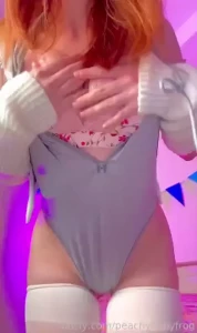 Friday stream starting soon 3 fyp cosplay egirl cute bigass stockings