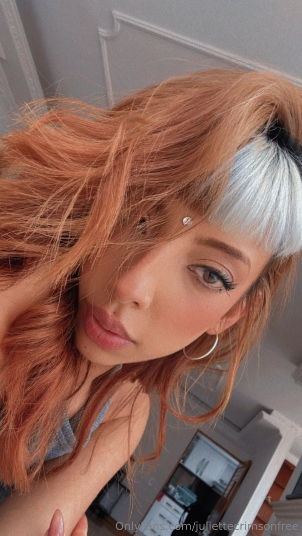 Sundays are for slow kisses and bare skin 