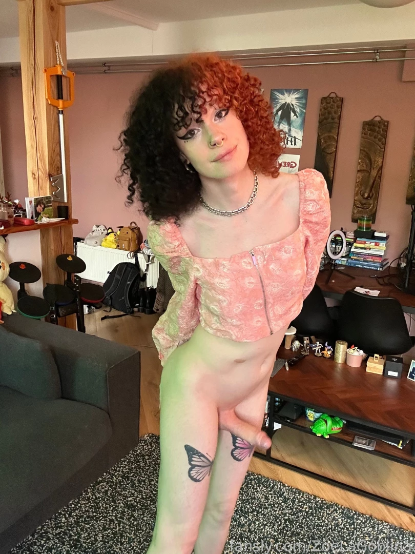 Love this top on me do u think its cute part 1 