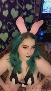 I m a sweet girl who will keep you company and comfort you i love anal