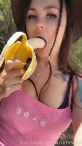 A nice big banana in my mouth always puts a smile on my face if you