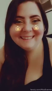 Attention i m so cute in case you forgot or something